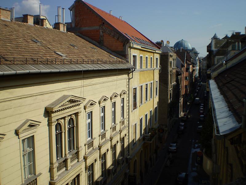 bp_2 003.JPG - The view from my apartment in Budapest's city centre